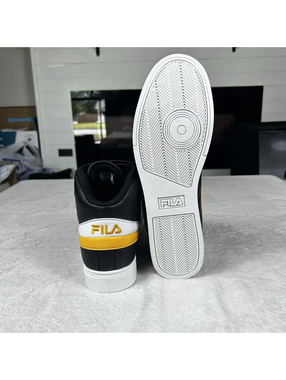 Fila vulc 13